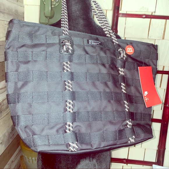 Nike Other - Nike Tote/Laptop Bag NWT!